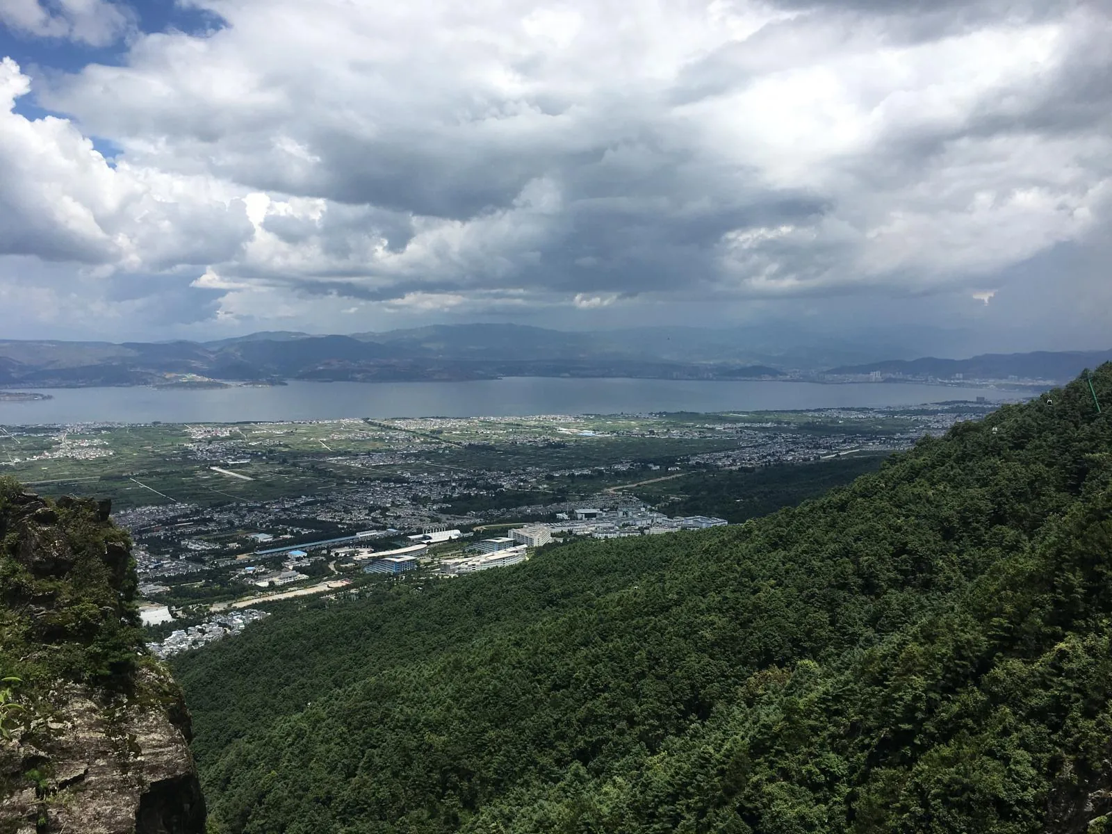 Cloud sea over the Cangshan range